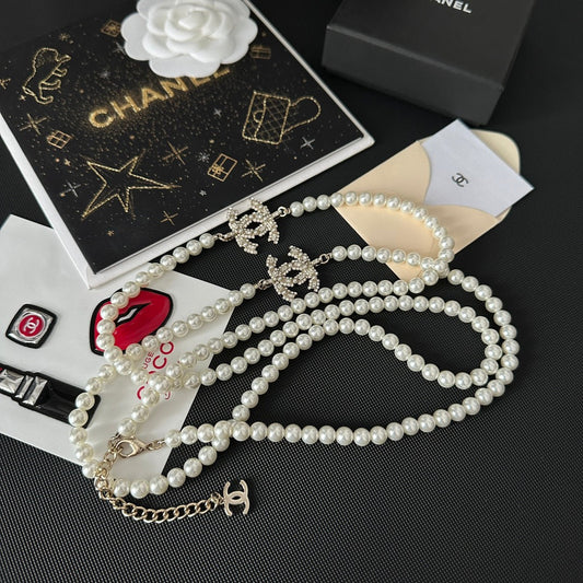 2025 Fashion double CC pearl pendant necklace