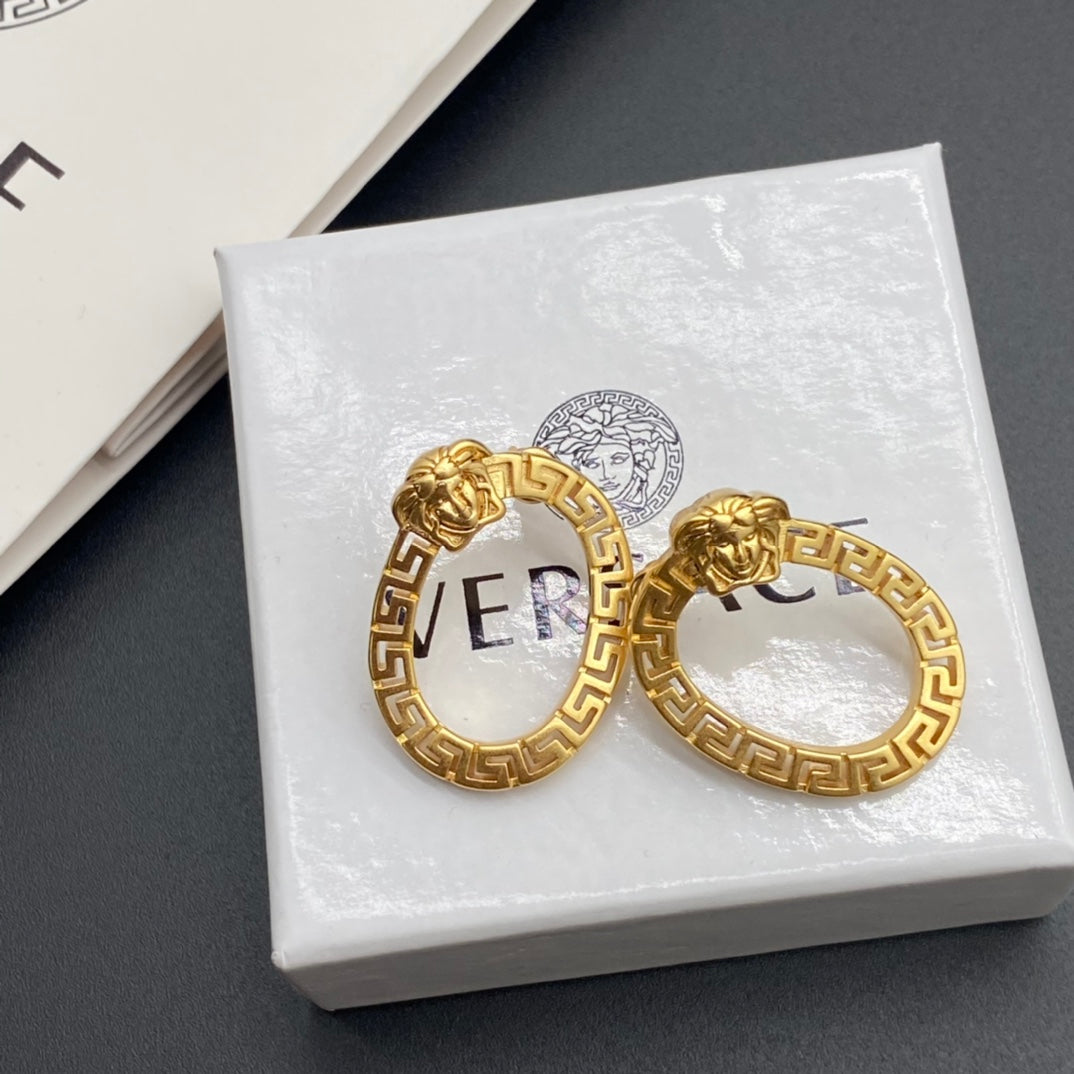 2025 Statement Oval Cutout Earrings
