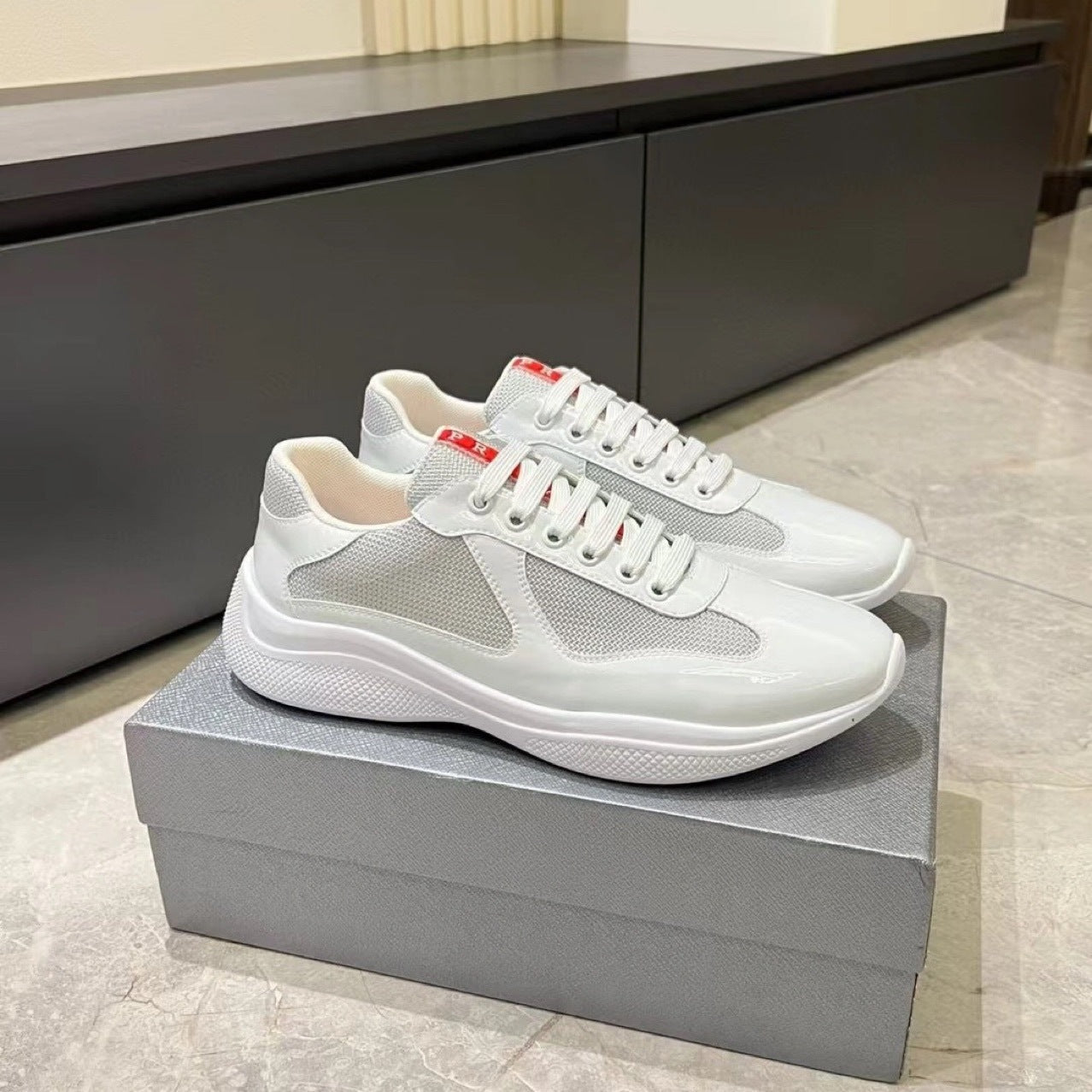 2025 leather sports shoes