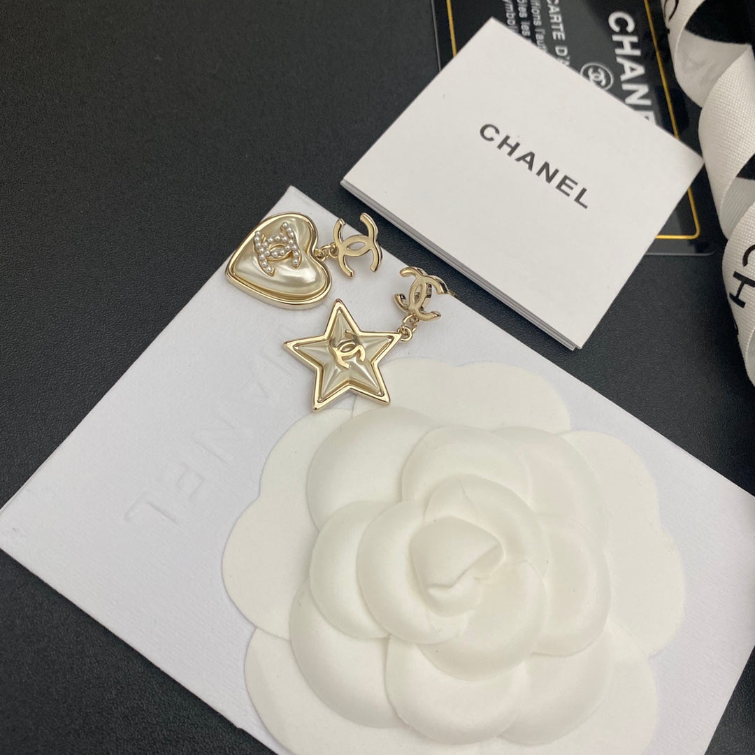 2025 Heart Shaped Star Drop Earrings