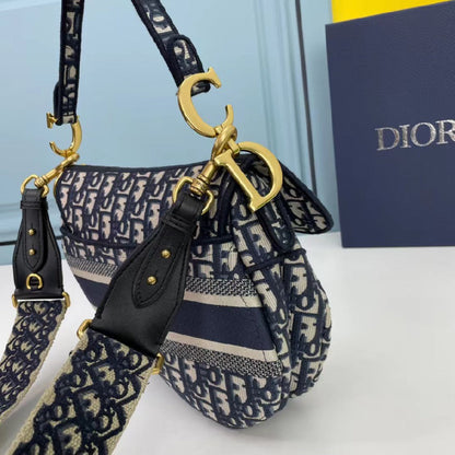 2025 Bag Saddle Bag With Strap D1