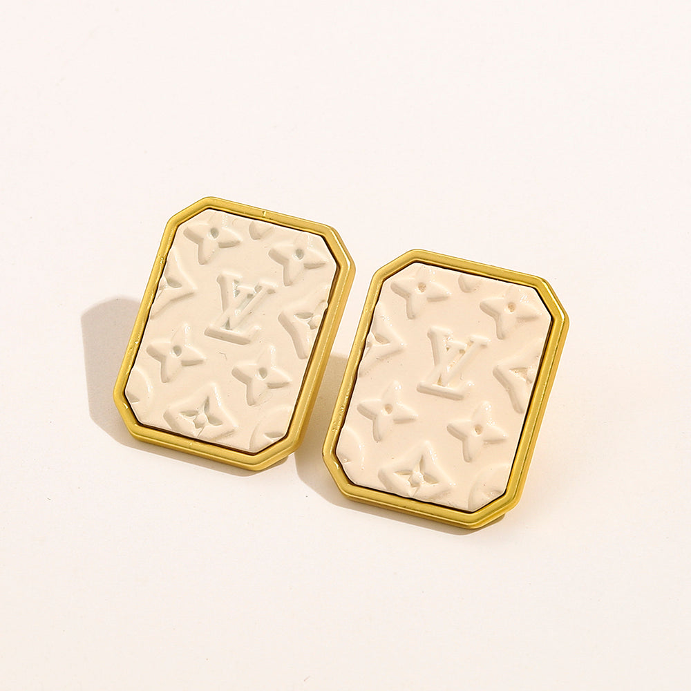 2025 6-color Monogram Embossed Earrings