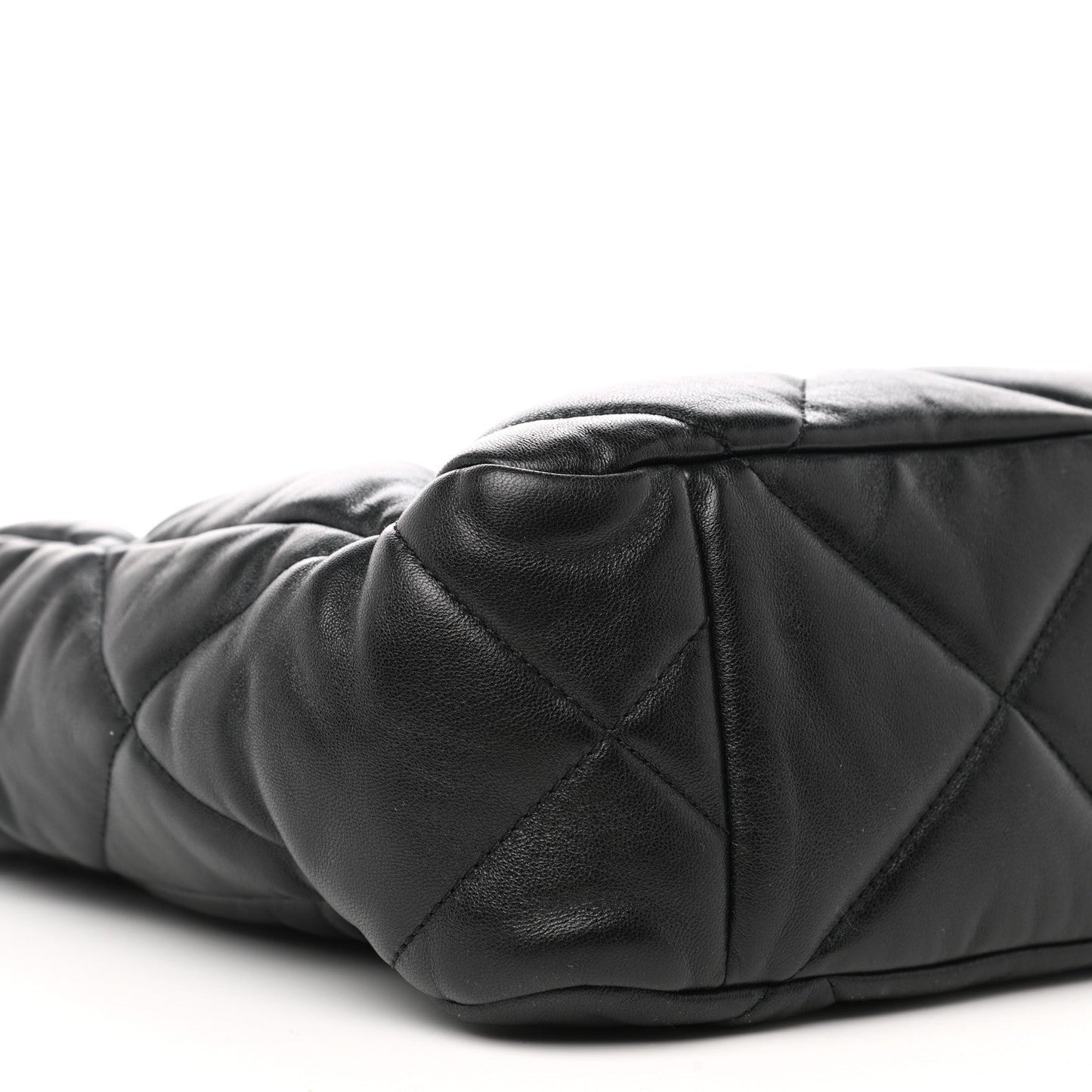 2025 Bag Lambskin Quilted CC 19 Shopping Bag Black