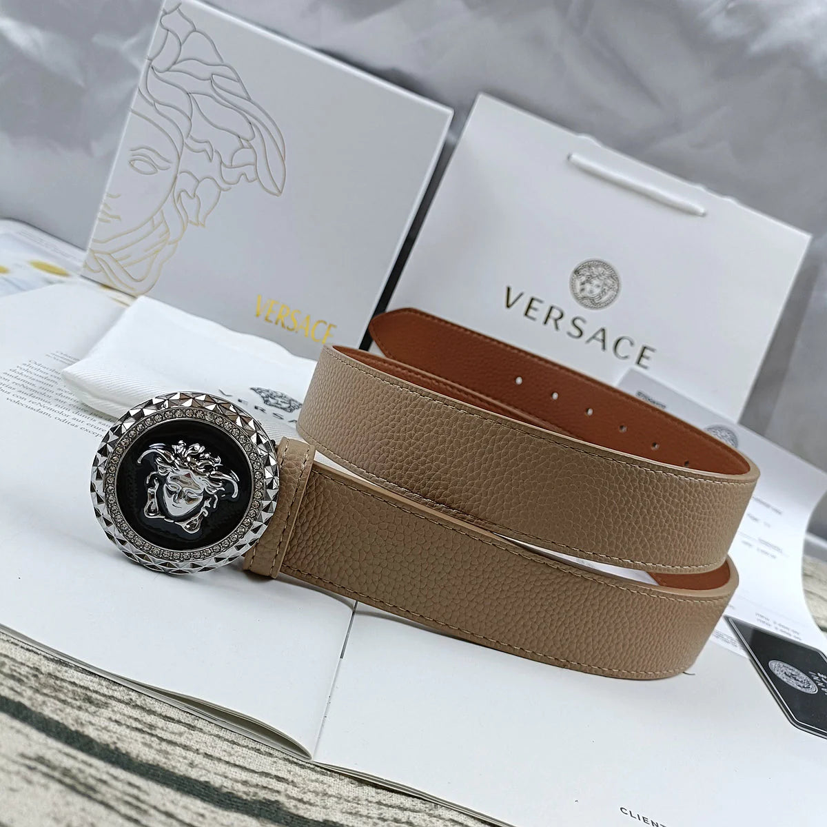 2025 4 Colors Trendy Round Buckle Leather Belt