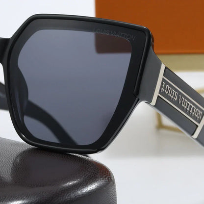 2025 Classic street style travel sunglasses