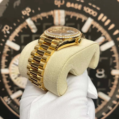 Day-Date Green Ombre Diamond Dial Diamond Bezel 36mm 128348RBR Pre-Owned Watch