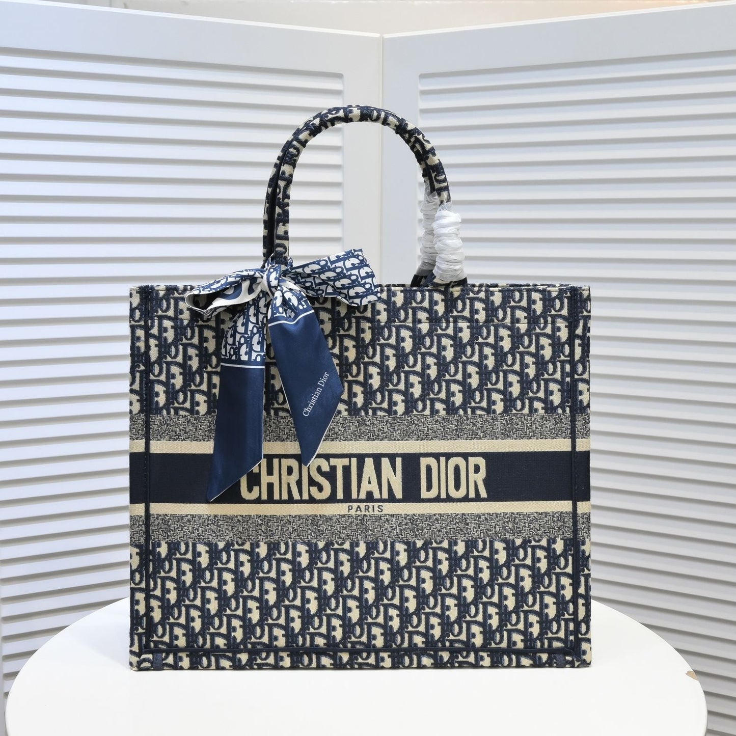 2025 Bag Stylish Book Tote Bag D7