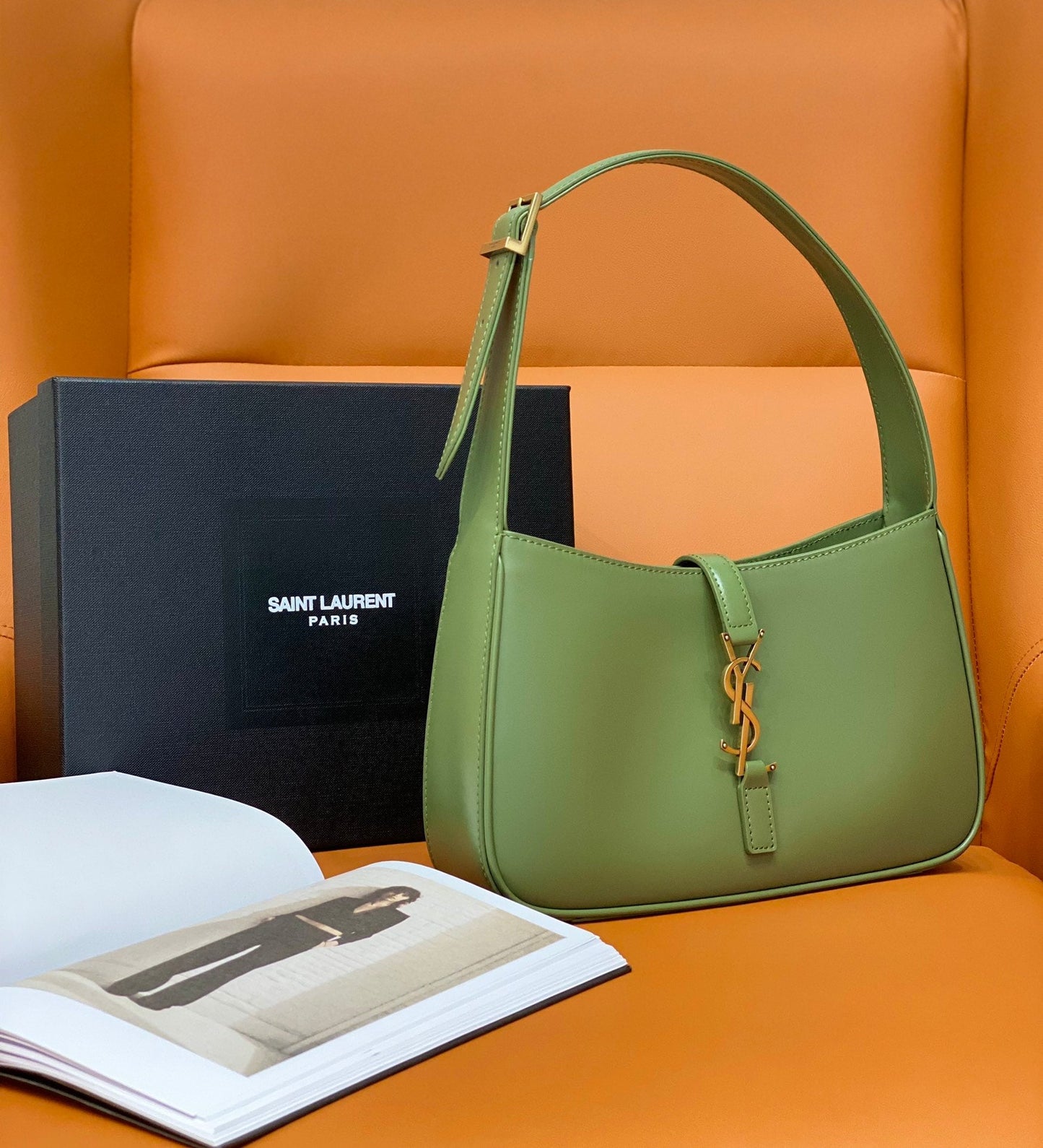 2025 Bag LE 5 À 7 Hobo Bag Y1