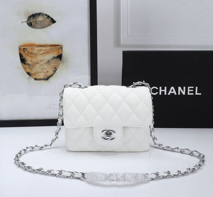 2025 Bag New Classic Flap Bag W3874