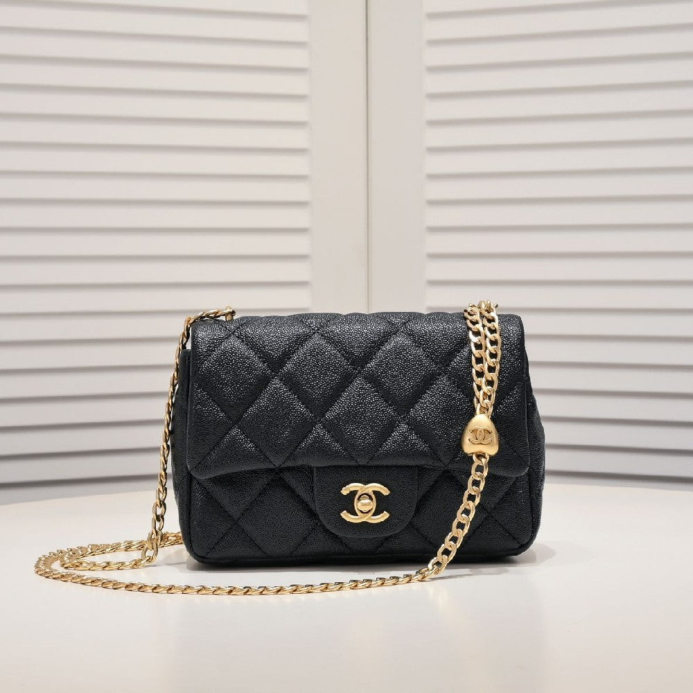2025 Bag Classic Flap Bag W69