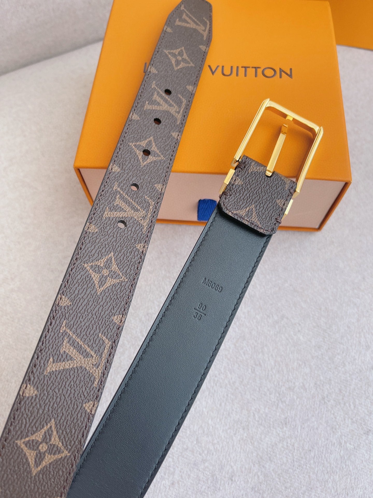 2025 Classic casual buckle belt