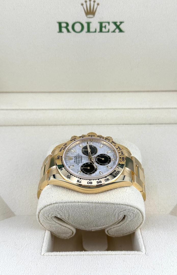 2025 Watch Daytona 116508 Yellow Gold Meteorite Dial