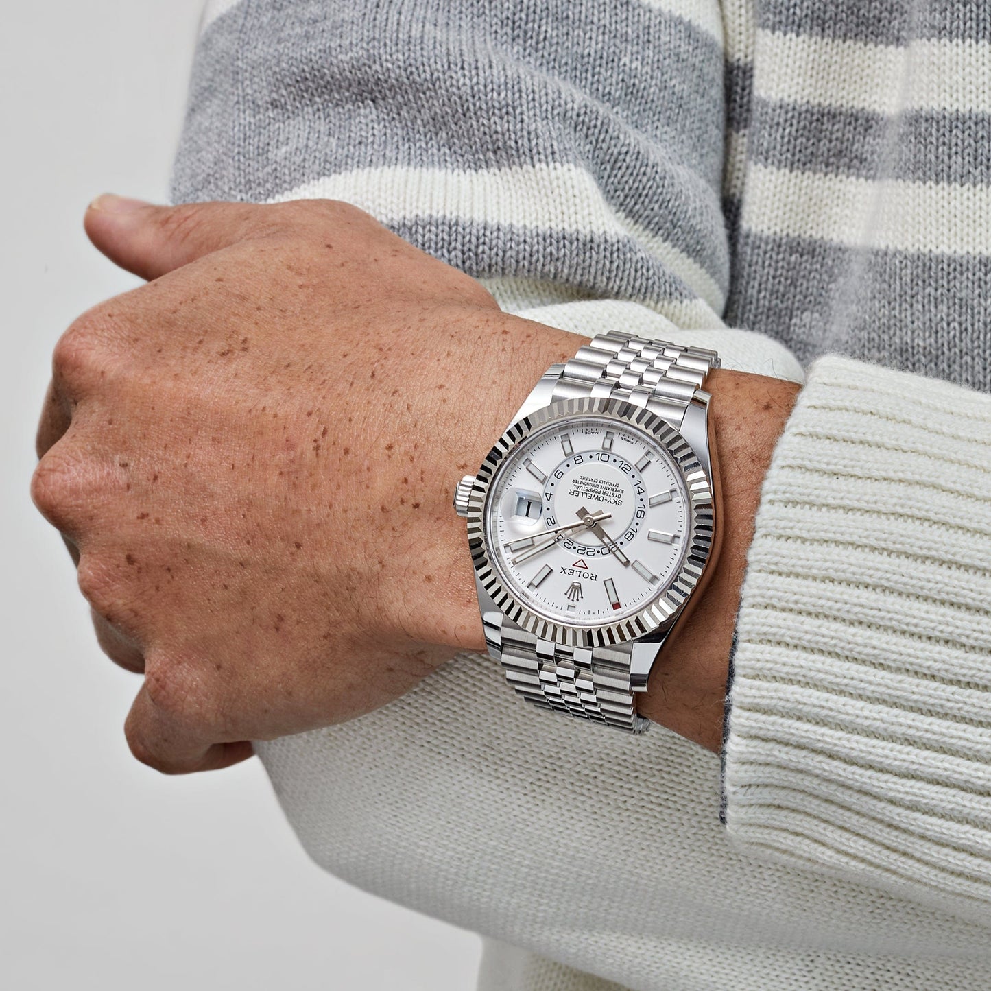 2025 Watch Sky-Dweller 326934 Stainless Steel White Dial Jubilee (2022)