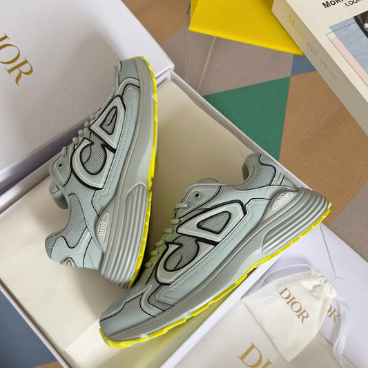 2025 1111 New color matching good quality shoes