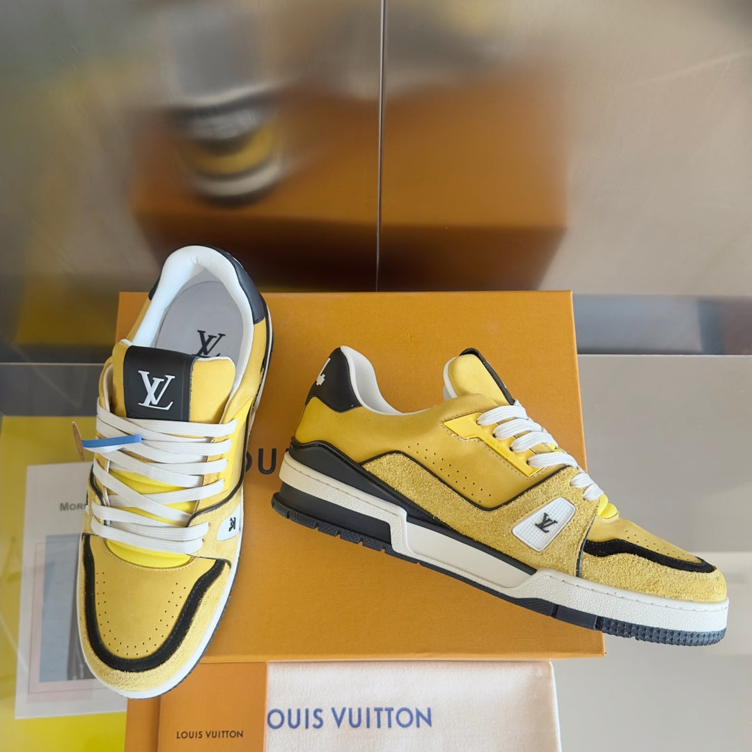2025 250318 New high quality new color board shoes