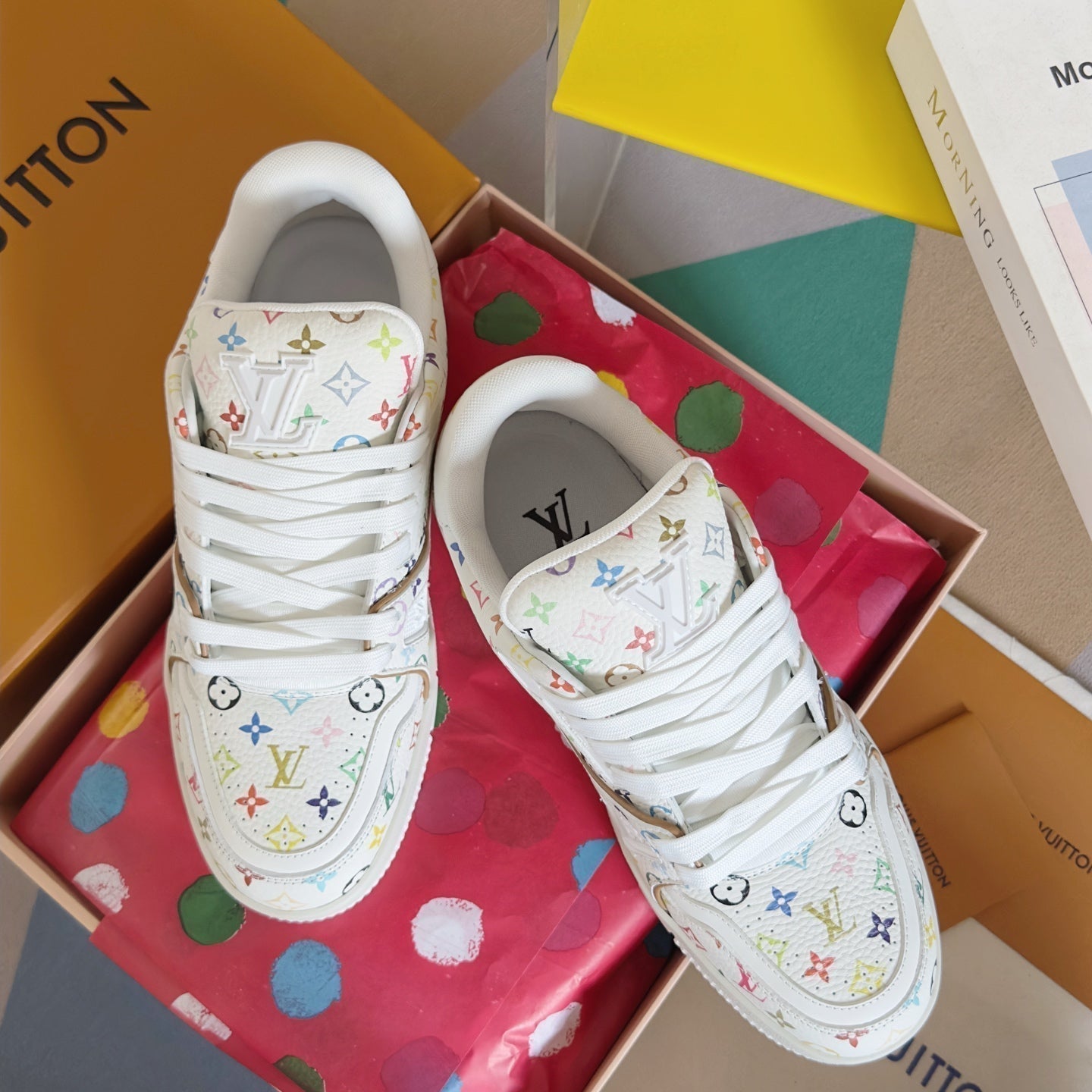 2025 250318 New high quality new color board shoes