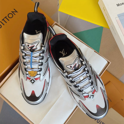 2025 250318 New high quality new color board shoes