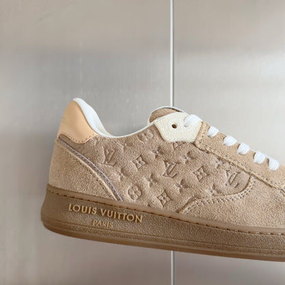2025 250318 New high quality new color board shoes